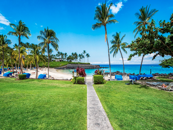 Luxurious Gated Home with Beach Club Access on Kohala Coast
